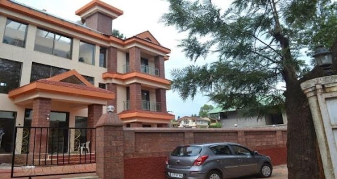 West Hill Activities Landscape Image